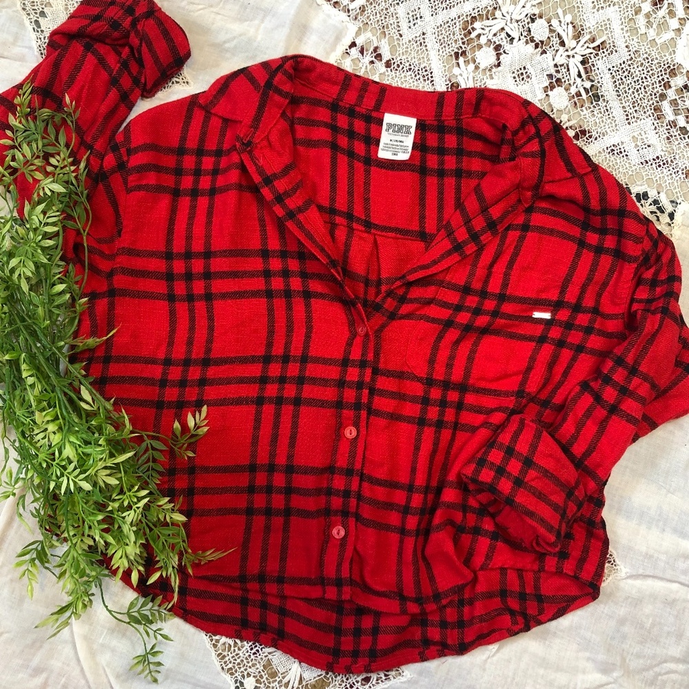 PINK Victoria's Secret Medium Red Plaid Flannel Crop Button Up Long Sleeve